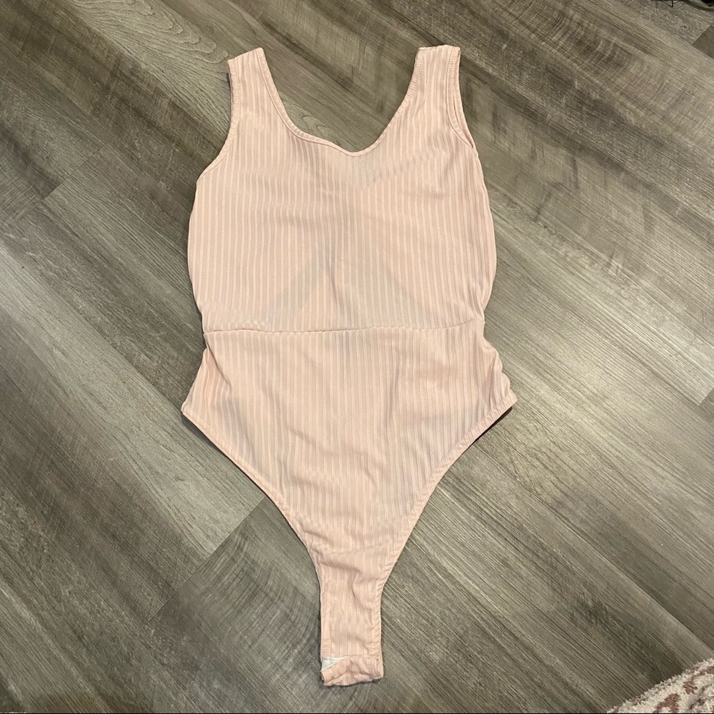 Tie Back Ribbed Bodysuit - Picture 3 of 3